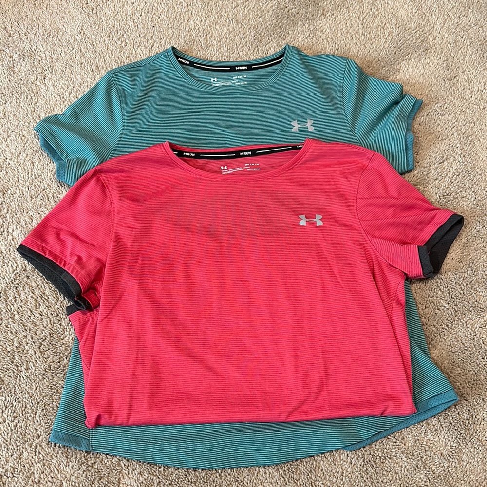 Under Armour Run Heatgear Fitted Short Sleeve Shirts (Lot of 2)